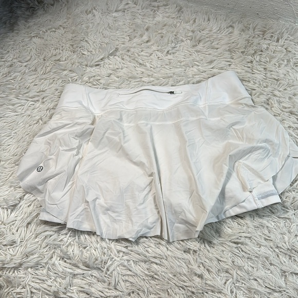 Lululemon Quick Pace Skirt (13") White - Picture 5 of 7